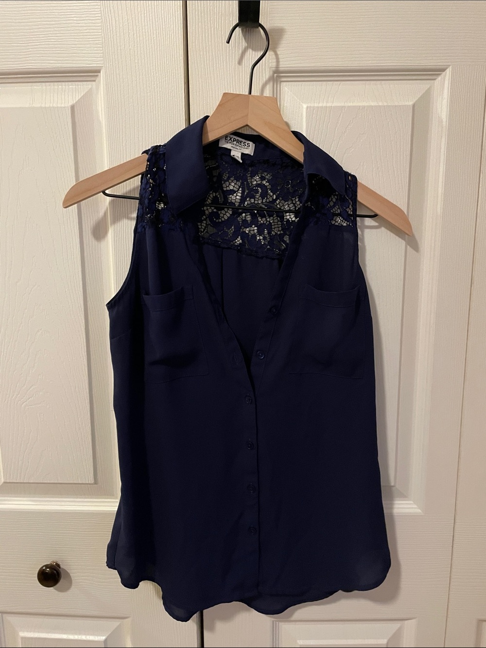 Express Navy Lace-Back Sleeveless Button-Front Camisole